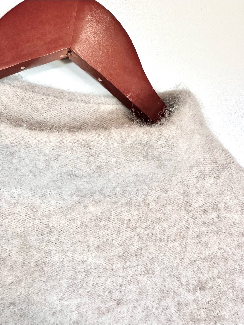 Tahari 100% 2-Ply Cashmere Mock Neck Womens Sweater L Soft Luxury Knit - Picture 4 of 12